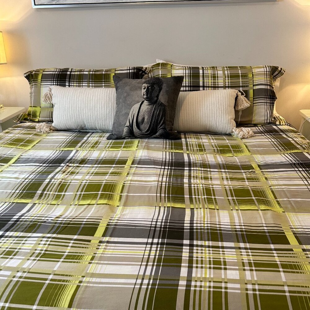 À La Mode Home King Plaid Duvet Cover + King Shams | Cozy Cottage Chic